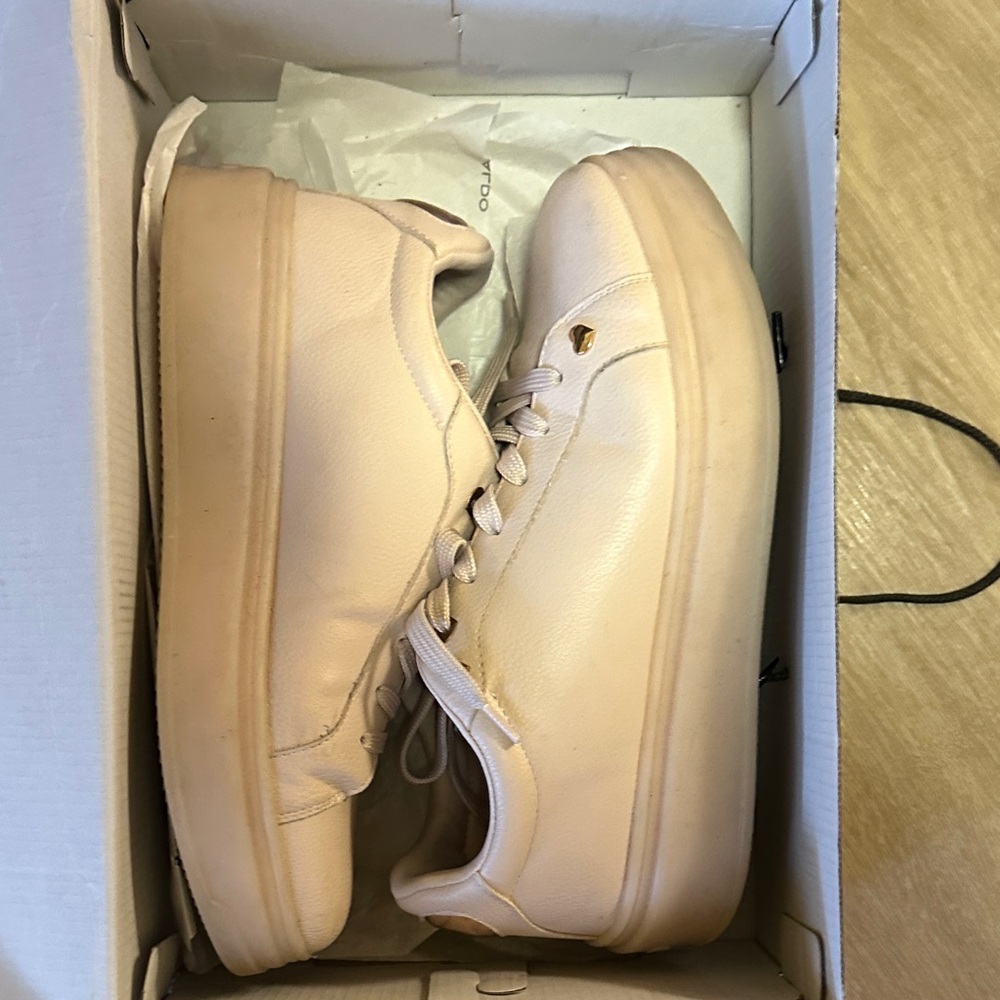 Aldo White Shoe Box